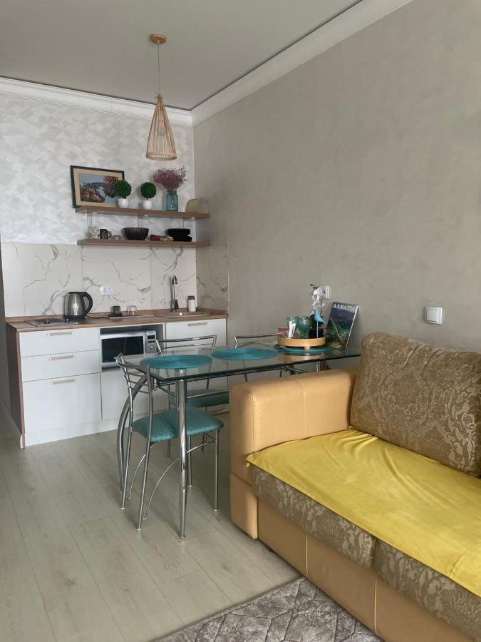 Арбат Apartment Almaty Extérieur photo